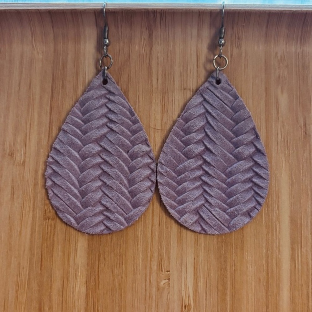 Elegant Woven Leather Teardrop Earrings